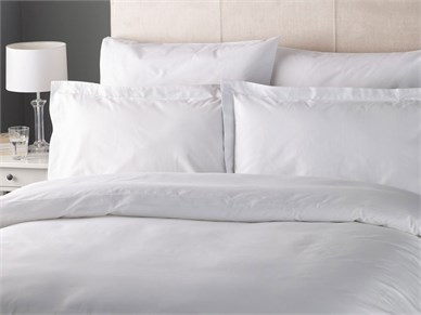 Fusaro Plain White Cotton Rich Bag Style Pillowcase 51x76cm